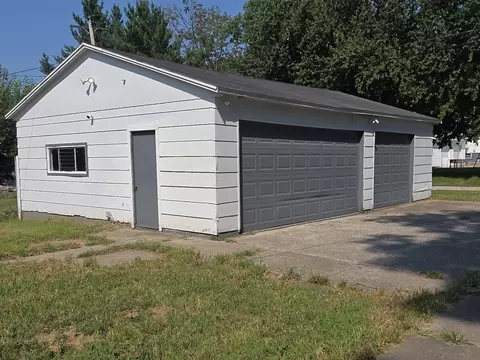 Other - 639 S Pine St, Centralia, IL 62801 photo 28 of 38