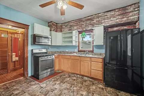 Kitchen - 905 E Pells St, Paxton, IL 60957 photo 1 of 3