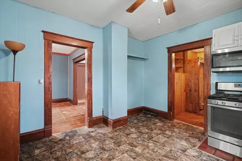 Entry Way - 905 E Pells St, Paxton, IL 60957 photo 3 of 3