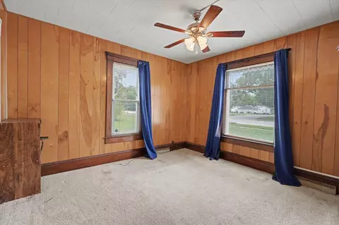 Bedroom - 905 E Pells St, Paxton, IL 60957 photo 3 of 8