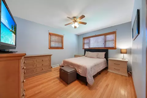 513 W Division St, Itasca, IL 60143 photo 14