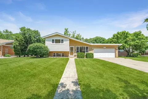 513 W Division St, Itasca, IL 60143 photo 1