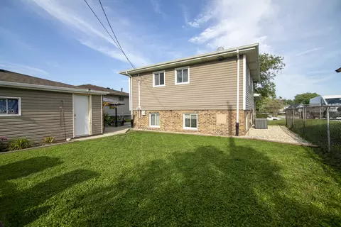 Exterior - 16472 Terry Ln, Oak Forest, IL 60452 photo 7 of 7