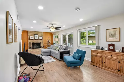Living - 3500 Plum Grove Dr, Rolling Meadows, IL 60008 photo 4 of 5