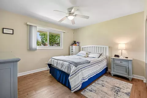 Bedroom - 3500 Plum Grove Dr, Rolling Meadows, IL 60008 photo 3 of 4