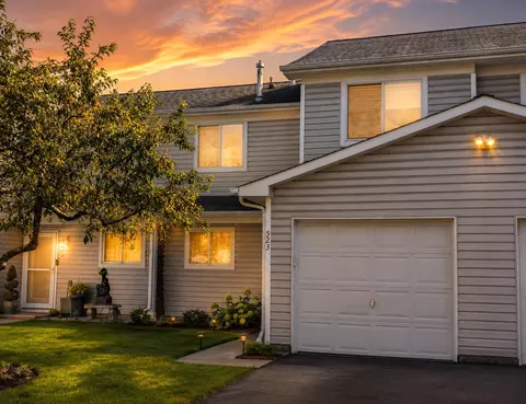 Exterior - 523 Alton Ct, Carol Stream, IL 60188 photo 7 of 7
