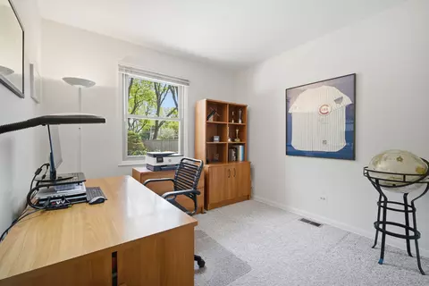 Other - 301 Earls Ct, Deerfield, IL 60015 photo 2 of 8