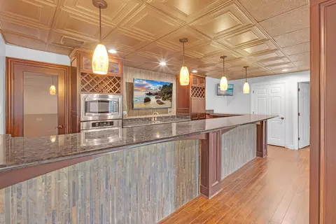 Kitchen - 12408 Lajunta Ct, Mokena, IL 60448 photo 6 of 7