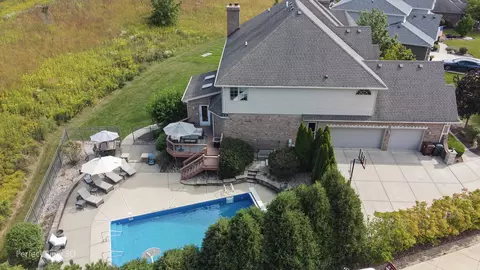 View/Area - 12408 Lajunta Ct, Mokena, IL 60448 photo 3 of 5