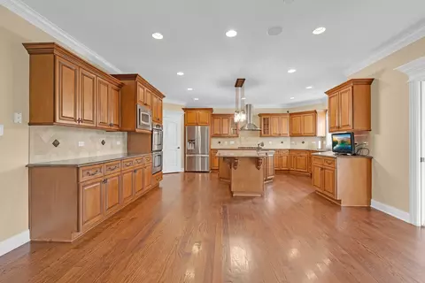 Kitchen - 12408 Lajunta Ct, Mokena, IL 60448 photo 1 of 7