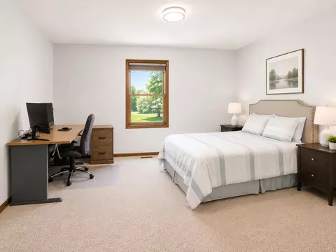 Bedroom - 43 Chiswick Cir, Bloomington, IL 61704 photo 3 of 7