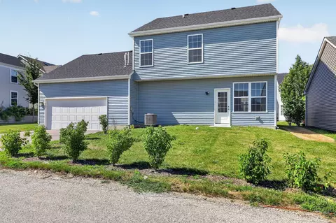Exterior - 967 Celebration Dr, Aurora, IL 60504 photo 4 of 4