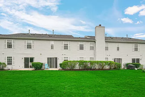 Exterior - Undisclosed, Aurora, IL 60503 photo 4 of 5