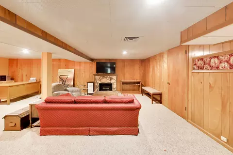 Other - 1081 Willson Dr, Des Plaines, IL 60016 photo 5 of 12