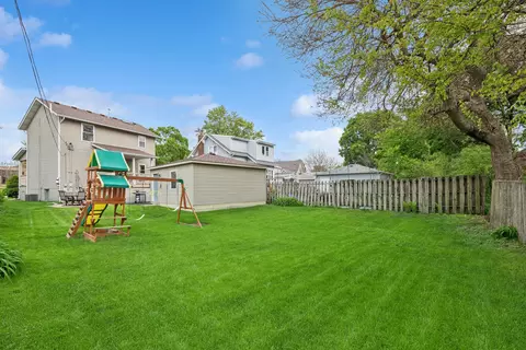 Exterior - 402 Crescent St, Wheaton, IL 60187 photo 5 of 5