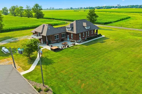 Exterior - 973 E 2500 North Rd, Ashkum, IL 60911 photo 3 of 3