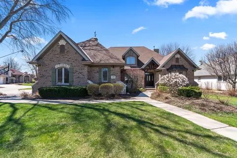 208 Sawgrass Dr, Palos Heights, IL 60463