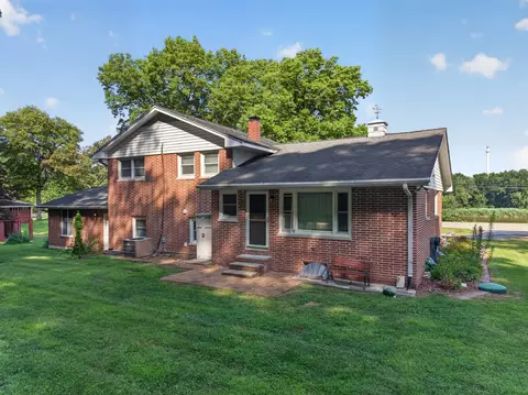 Exterior - 1500 E State Route 71, Ottawa, IL 61350 photo 8 of 12