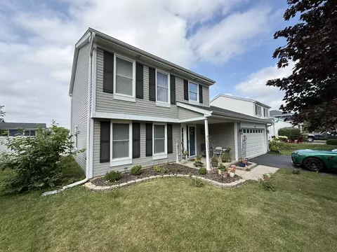 1577 Candlewood Dr, Crystal Lake, IL 60014