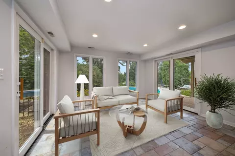 Living - 2230 Barger Ct, Wheaton, IL 60189 photo 9 of 9