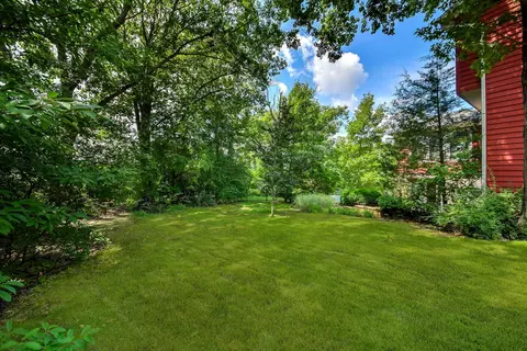 Exterior - 2230 Barger Ct, Wheaton, IL 60189 photo 6 of 8