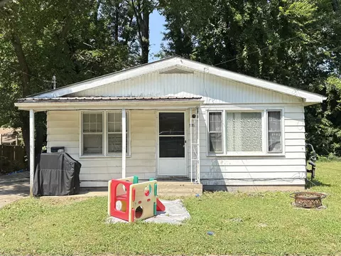 522 N Allyn St, Carbondale, IL 62901