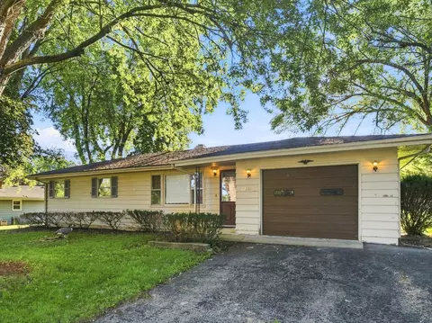 22331 S Donna Ave, Channahon, IL 60410