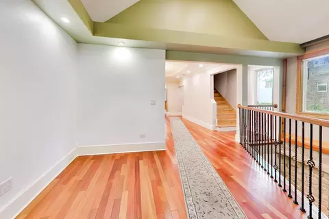 Entry Way - 2908 W Pershing Rd, Chicago, IL 60632 photo 1 of 4
