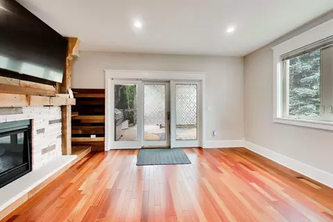 Living - 2908 W Pershing Rd, Chicago, IL 60632 photo 3 of 5