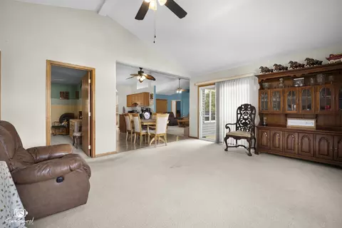 Living - Undisclosed, Monee, IL 60449 photo 2 of 3