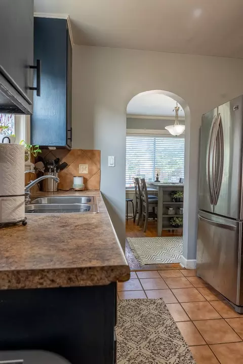 Kitchen - 2116 S 20th Ave, Broadview, IL 60155 photo 3 of 4