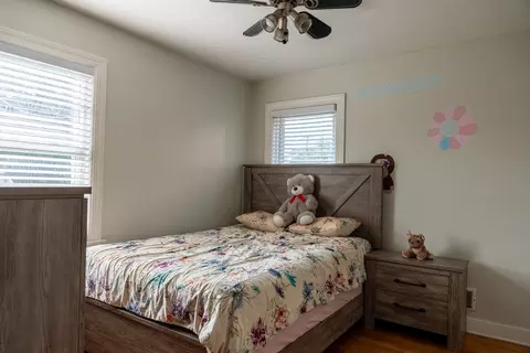 Bedroom - 2116 S 20th Ave, Broadview, IL 60155 photo 2 of 4