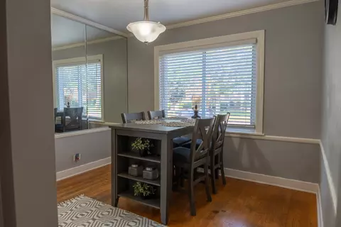 Dining - 2116 S 20th Ave, Broadview, IL 60155 photo 1 of 1