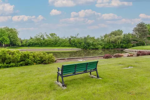 View/Area - 1500 Harbour Dr #4Q, Wheeling, IL 60090 photo 3 of 3