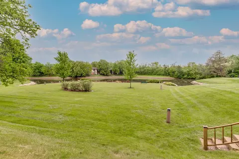 Other - 1500 Harbour Dr #4Q, Wheeling, IL 60090 photo 8 of 9