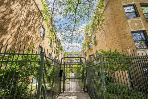 7025 N Sheridan Rd #1N, Chicago, IL 60626
