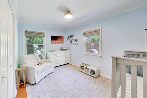 Bedroom - 800 Hunter Rd, Glenview, IL 60025 photo 2 of 2