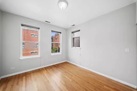 Bedroom - 1500 S Halsted St #2A, Chicago, IL 60607 photo 4 of 5