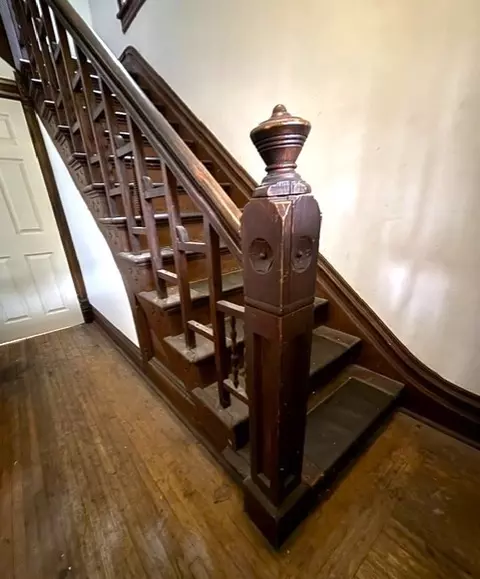 Entry Way - 358 Bent St, Elgin, IL 60120 photo 1 of 4