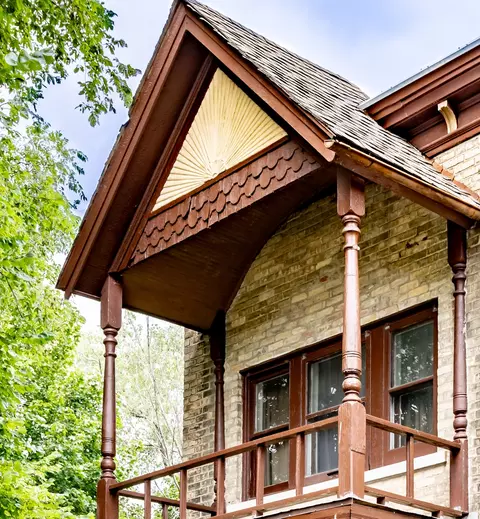 Exterior - 358 Bent St, Elgin, IL 60120 photo 4 of 6