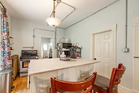 Kitchen - 358 Bent St, Elgin, IL 60120 photo 3 of 5