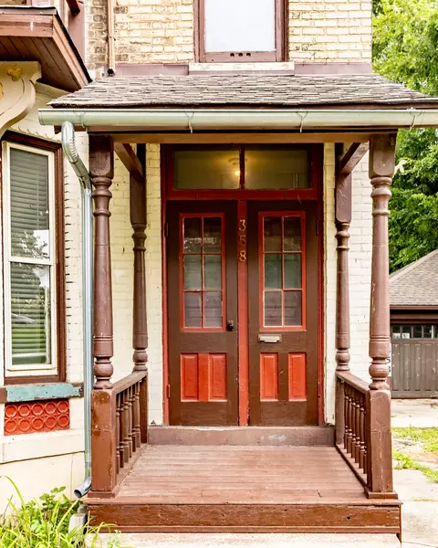 Exterior - 358 Bent St, Elgin, IL 60120 photo 3 of 6