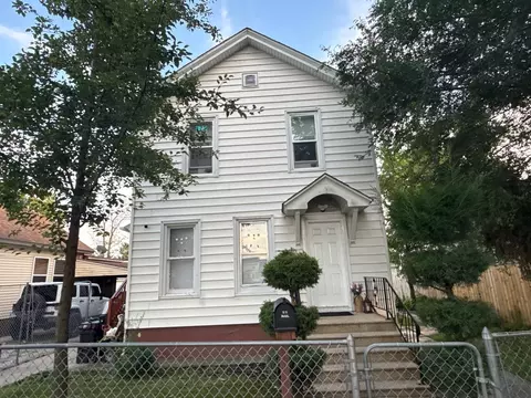 558 E Benton St, Joliet, IL 60432 photo 1