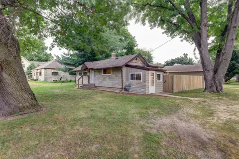 Exterior - 315 E Booth St, Tampico, IL 61283 photo 3 of 7