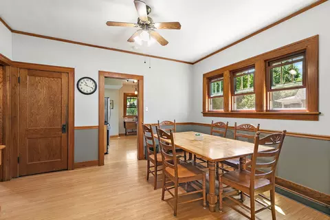 Dining - 909 Augusta Ave, Elgin, IL 60120 photo 1 of 3