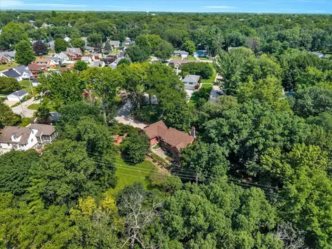 View/Area - 1000 27th Ave, Moline, IL 61265 photo 2 of 2