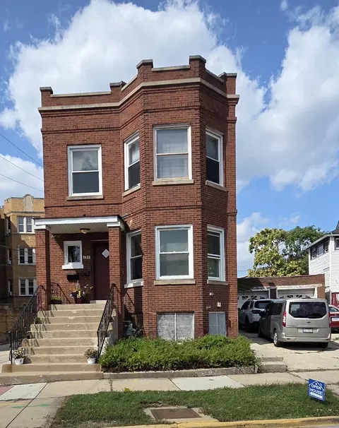 7633 Jackson Blvd, Forest Park, IL 60130