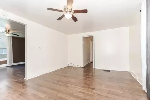 Living - 402 Mason St, Chenoa, IL 61726 photo 5 of 5