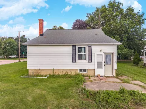 Other - 402 Mason St, Chenoa, IL 61726 photo 7 of 8