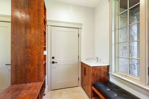 Entry Way - 1921 Beechnut Rd, Northbrook, IL 60062 photo 1 of 3